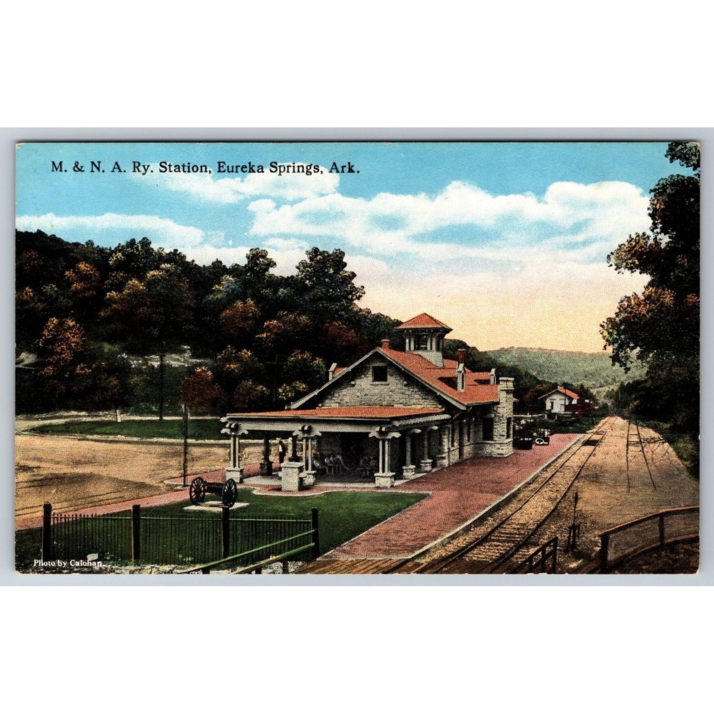 Vintage M & NA Railway Station Eureka Springs Arkansas Postcard Hawley & Co.